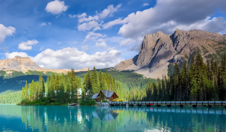Keindahan-Alam-dan-Satwa-Liar-yang-Dapat-Dijumpai-di-Yoho-National-Park
