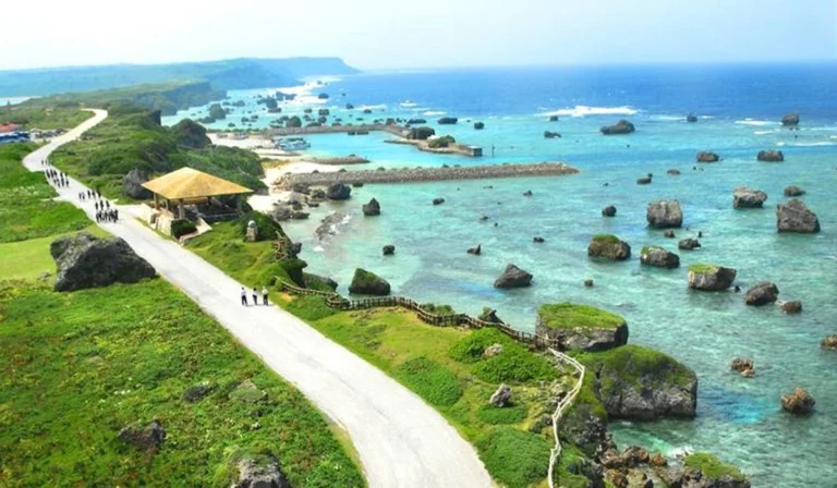 Okinawa, Surga Pantai, Budaya Unik, dan Atraksi Wisata